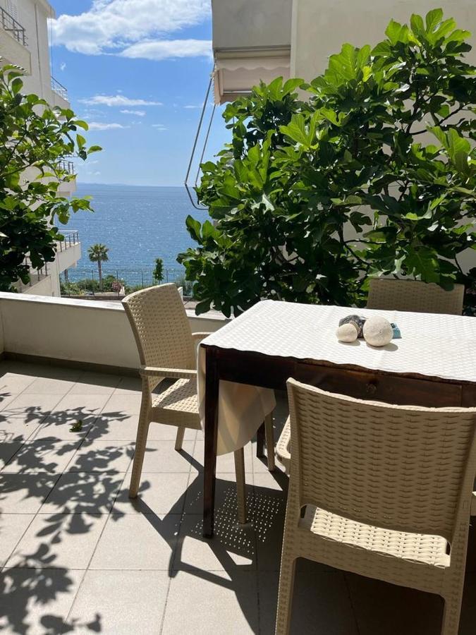 Riviera Rooms Sarandë Buitenkant foto